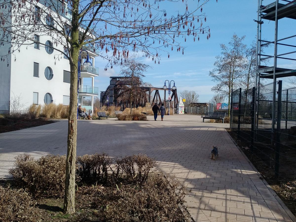 Aaron - Privatunterkunft Magdeburg Luaran gambar